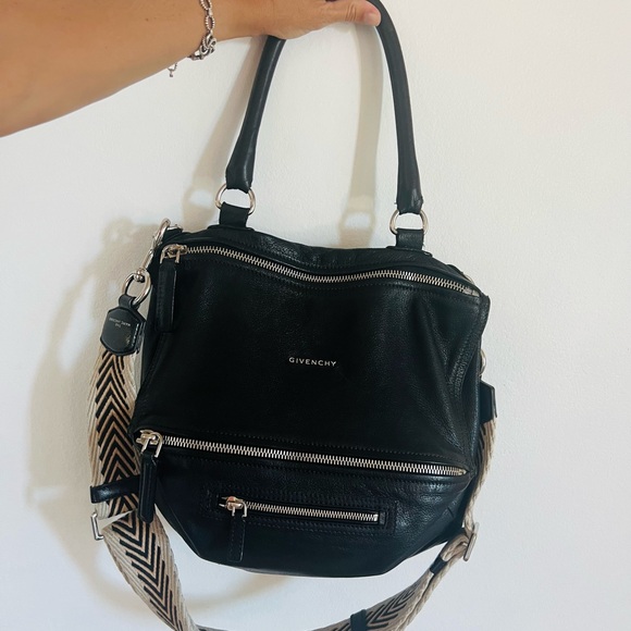 Givenchy Pandora - Picture 5 of 9